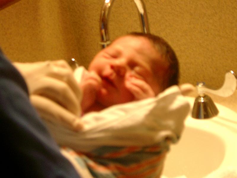 Baby Boy Riat's birth June 21, 2007 Mo Bapt. Hosp 011.jpg